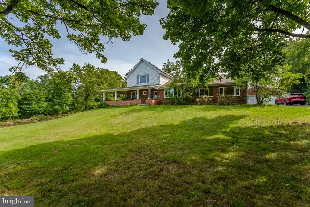 1404 Highpoint Rd, COOPERSBURG