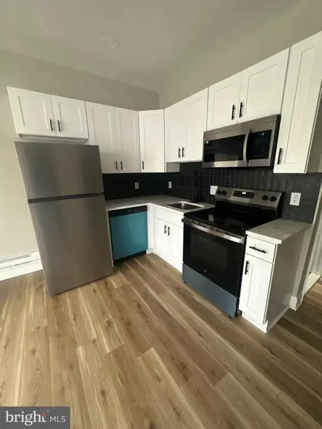 6136 Sansom St #2, Philadelphia