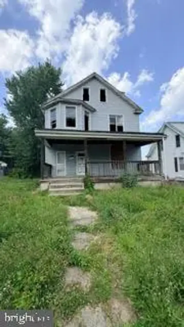 506 Mccabe Ave, Baltimore