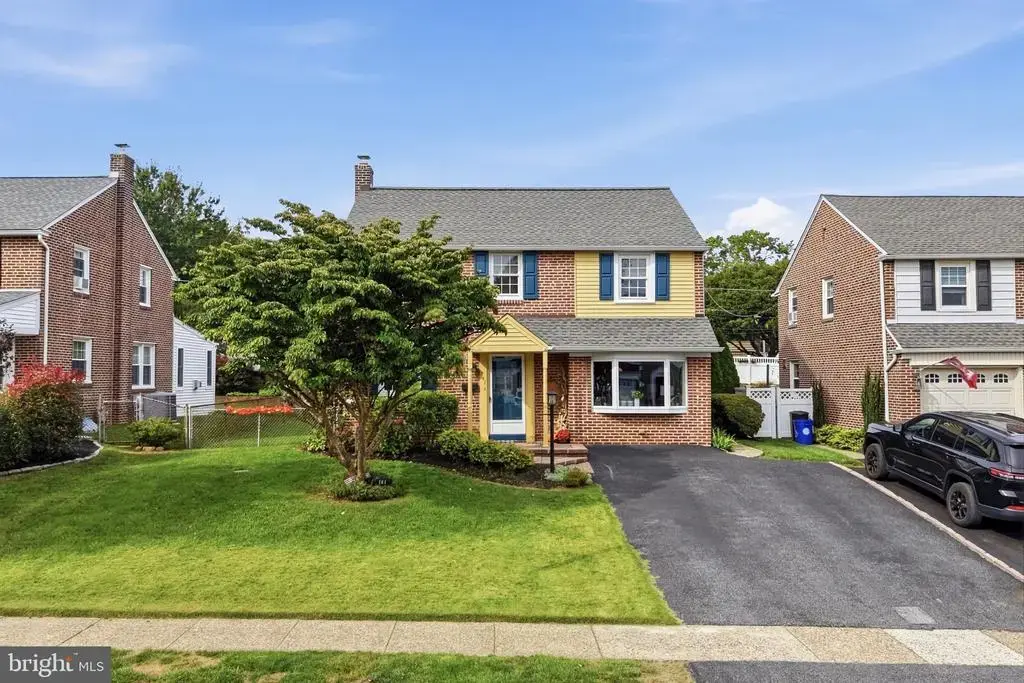 141 Flintlock Rd, DREXEL HILL