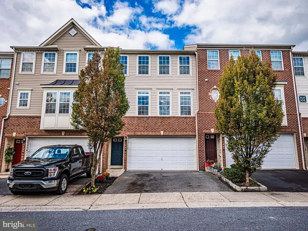 25530 Joy Ln, DAMASCUS