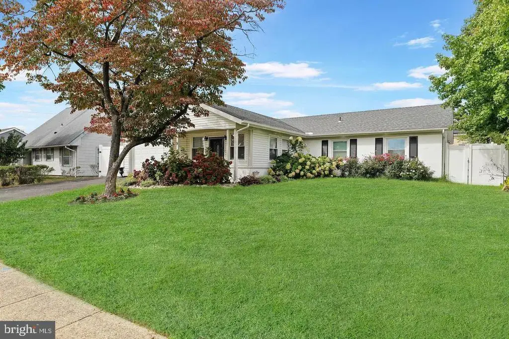 9 Bradford Ln, WILLINGBORO
