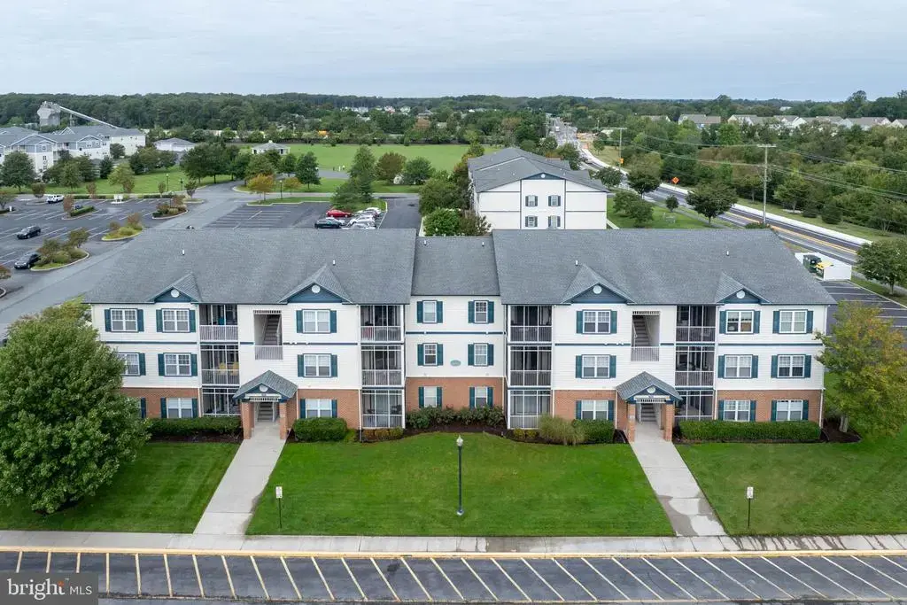 17046 N Brandt St #2208, LEWES