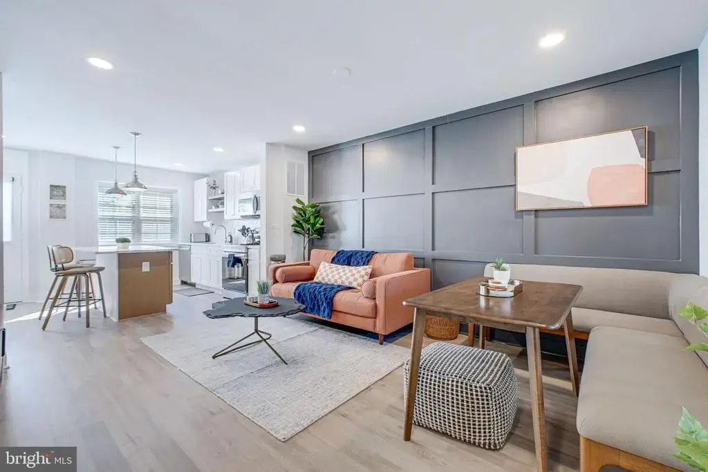 3107 Montrose Ave, ALEXANDRIA