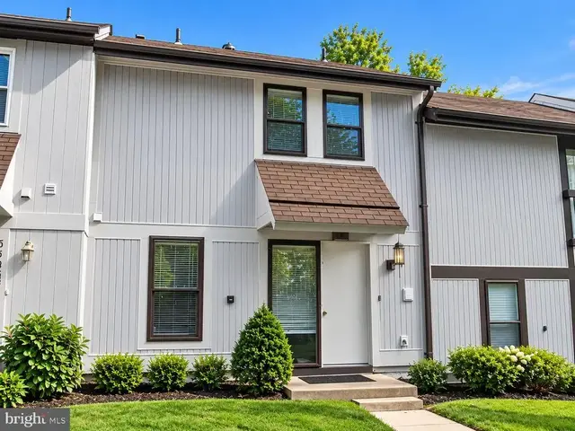 5536 Crossrail Ct, Burke