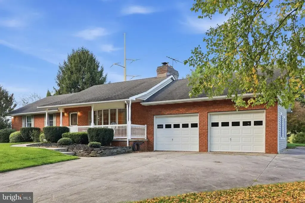 2862 Lawndale Rd, FINKSBURG