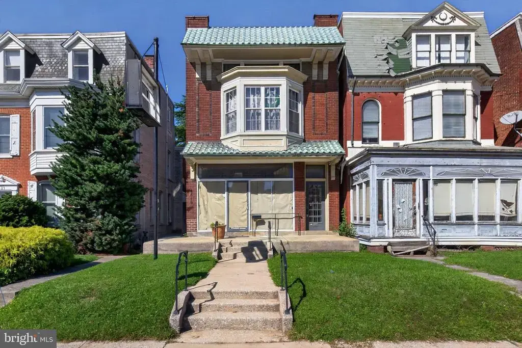 1419 W Market St, YORK