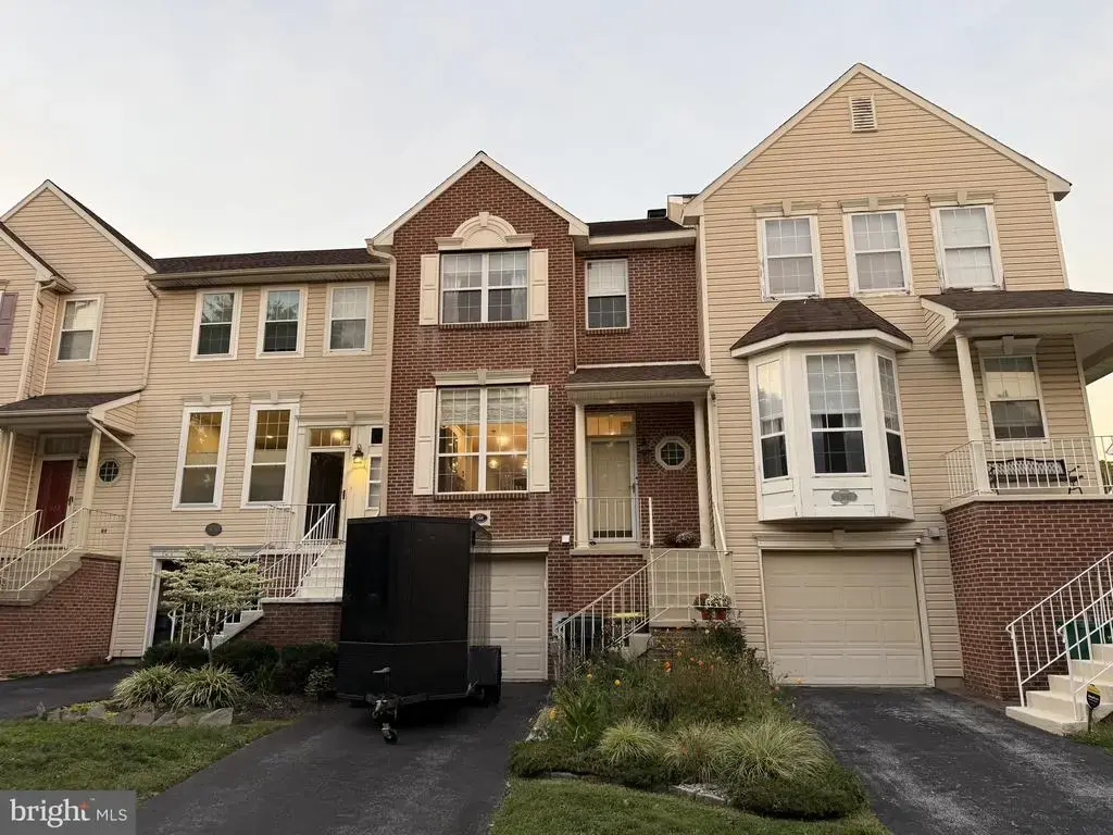 908 Waterford Ln, WILMINGTON