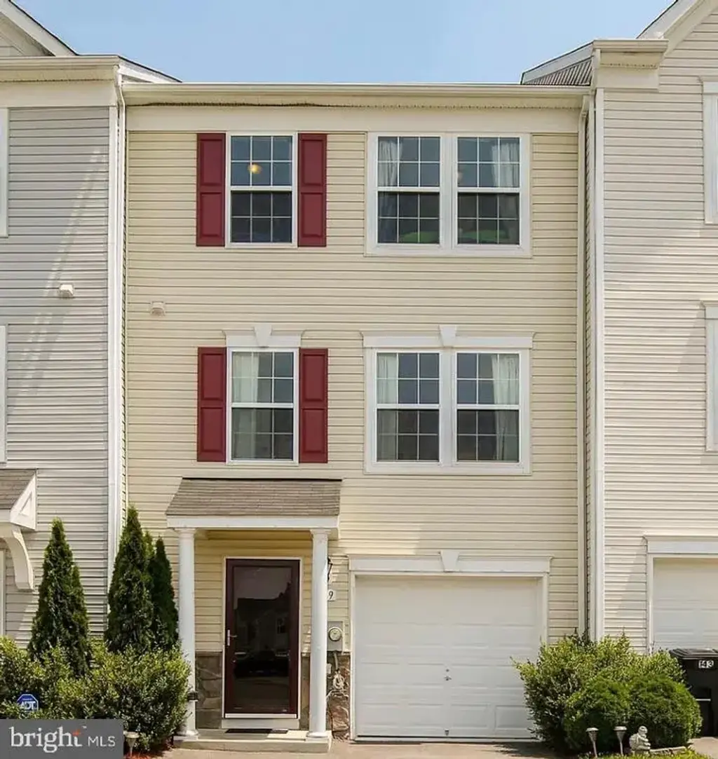 139 Natural Way, MARTINSBURG