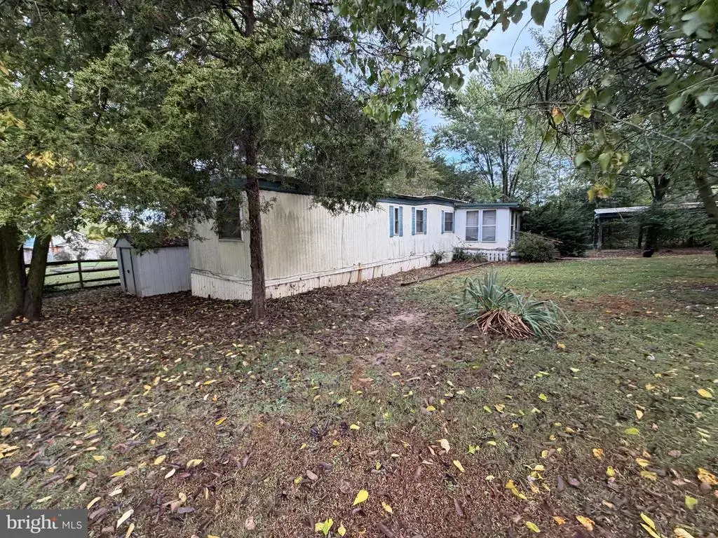 5844 Debbie Ln, GREENCASTLE