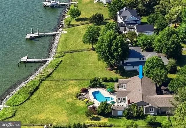 251 Prospect Bay Dr W, Grasonville