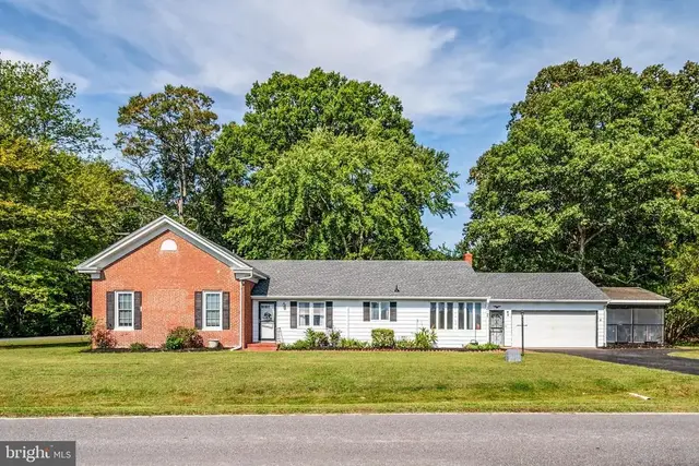 701 White Marsh Rd, Centreville