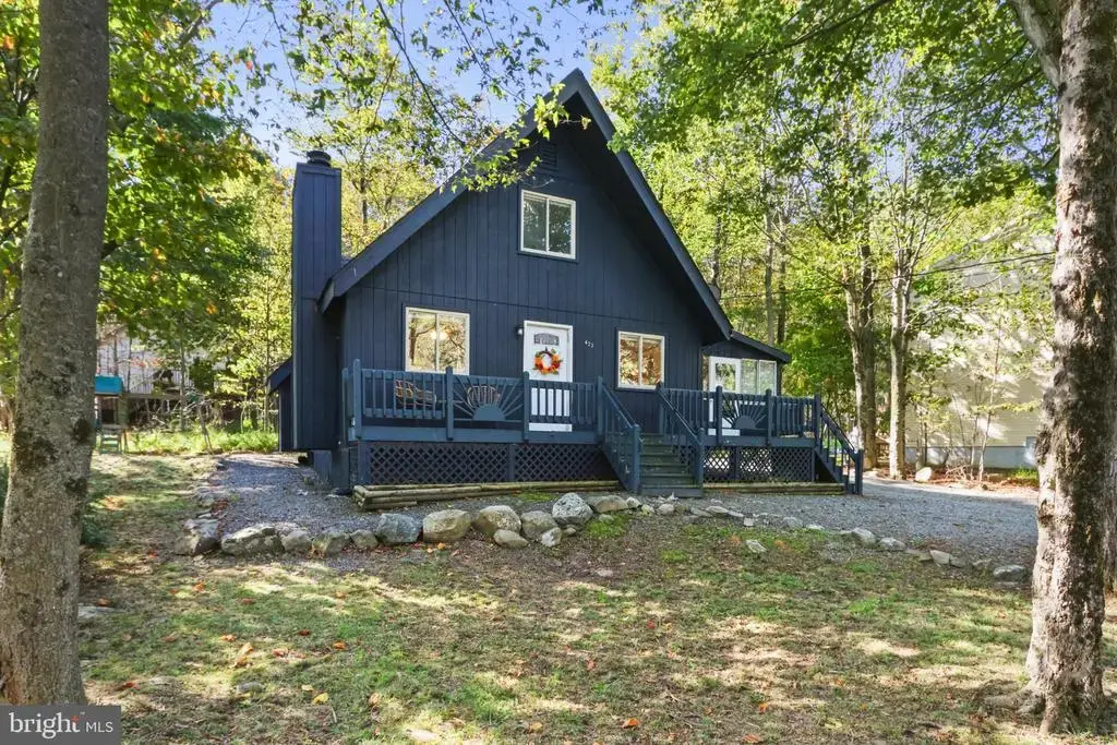 9820 Deerwood Dr, TOBYHANNA