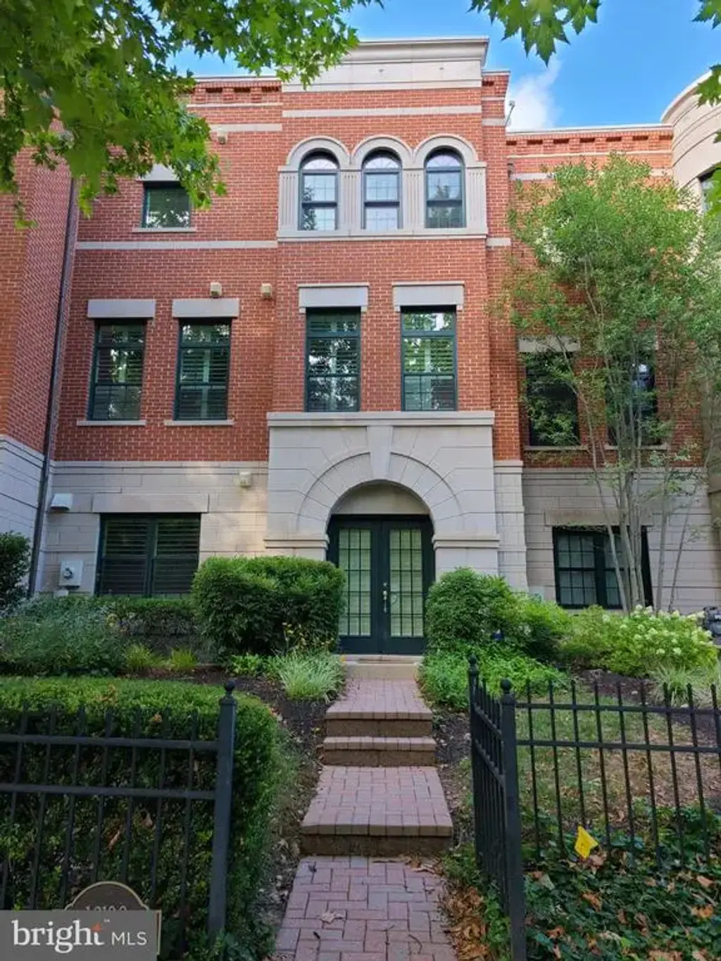 12198 Chancery Station Cir, RESTON
