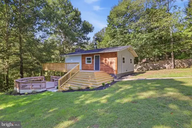 132 Hilltop Rd, Delta