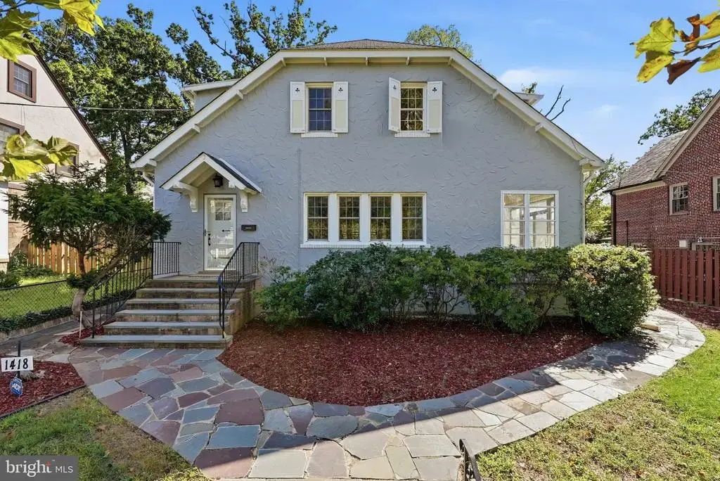 1418 Floral St Nw, WASHINGTON