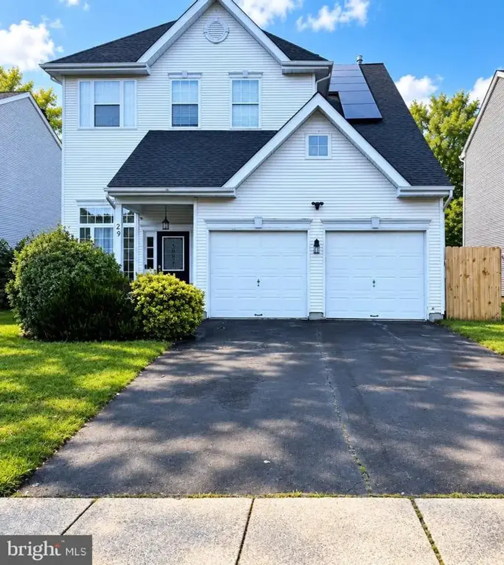 29 Shawnee Trl, BURLINGTON