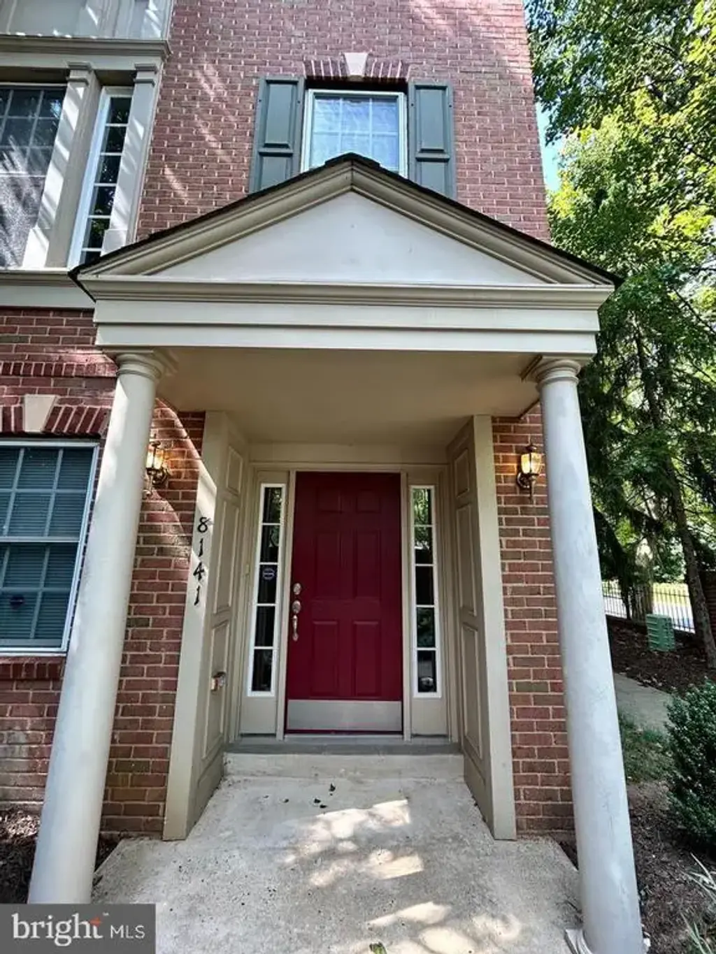 8141 Skelton Cir, FALLS CHURCH