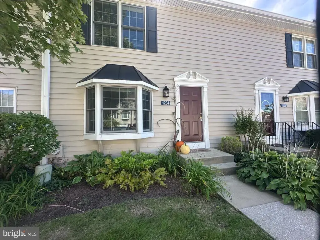 1204 N Glen Dr #1204, GLEN MILLS