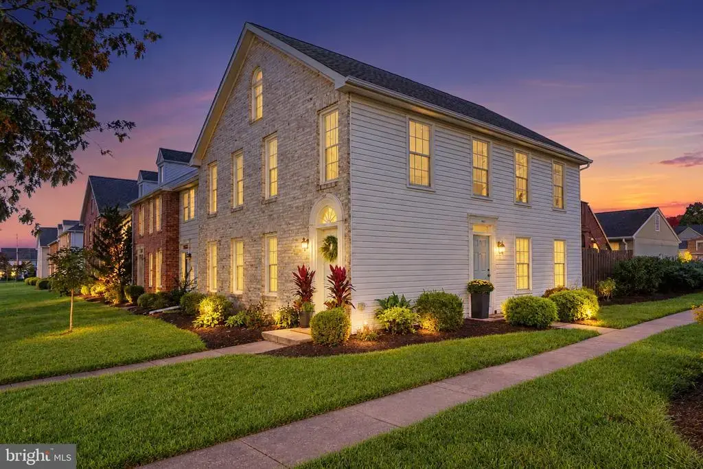 457 Delancey Ct, MECHANICSBURG