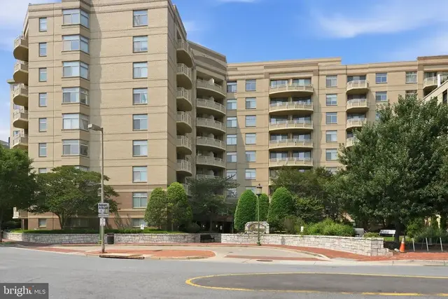 7111 Woodmont Ave #106, Bethesda