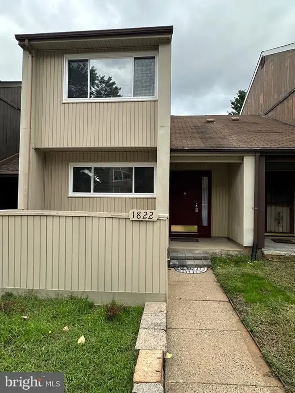 1822 Old Post Ter, WOODBRIDGE