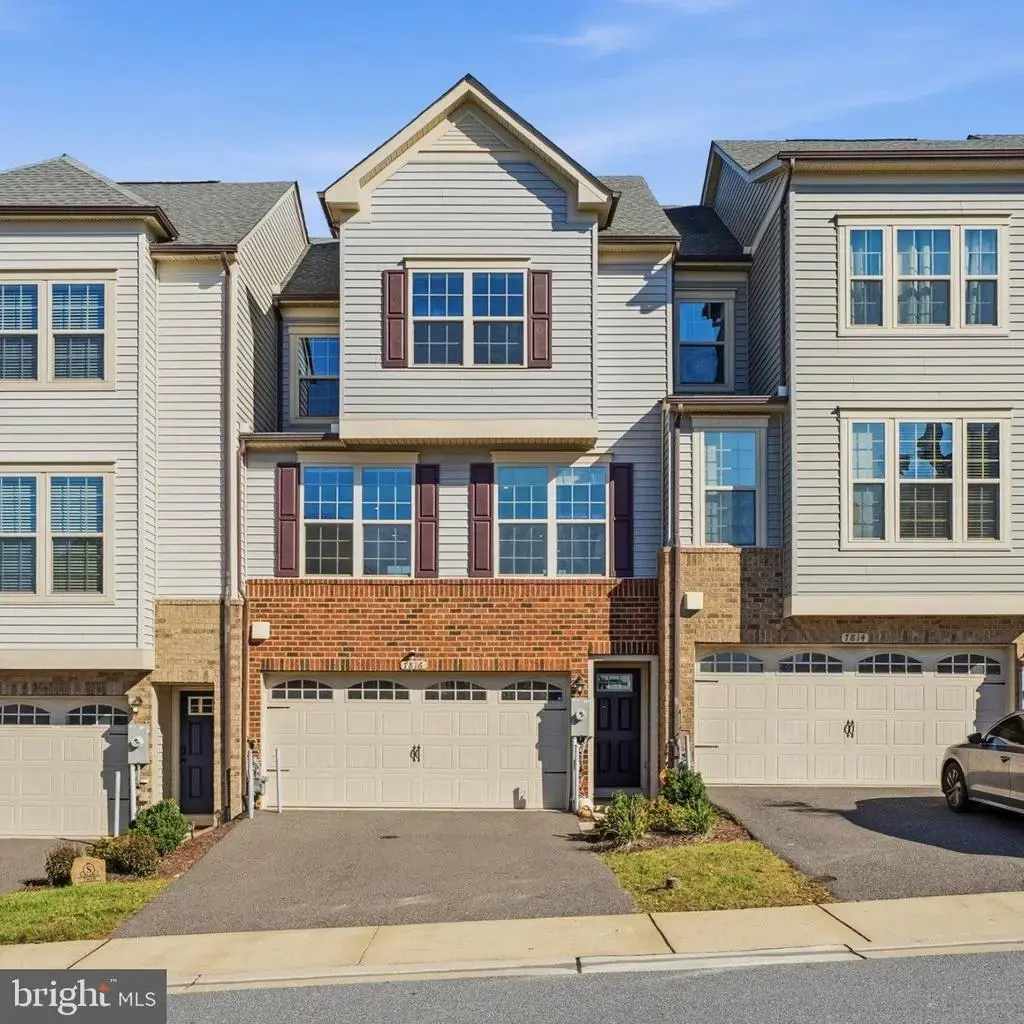 7816 Mine Run Rd, HANOVER