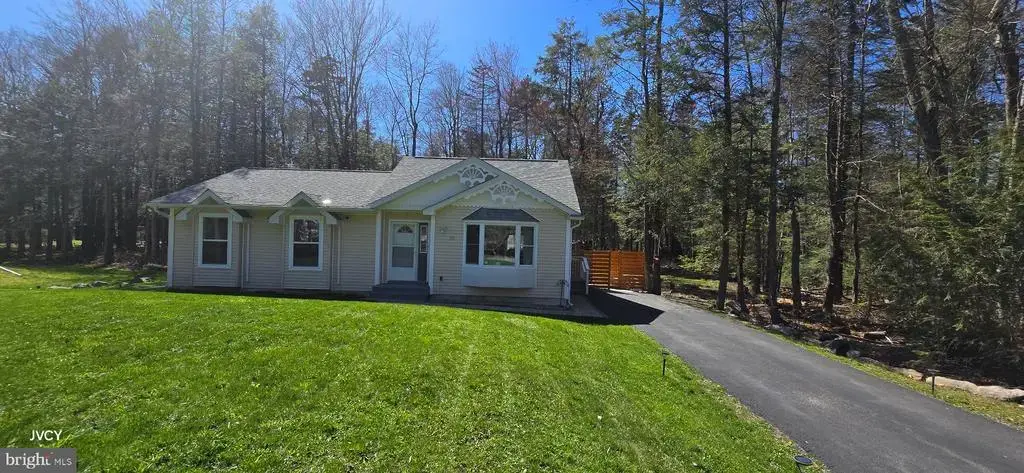 331 Mohansic Ln, TOBYHANNA