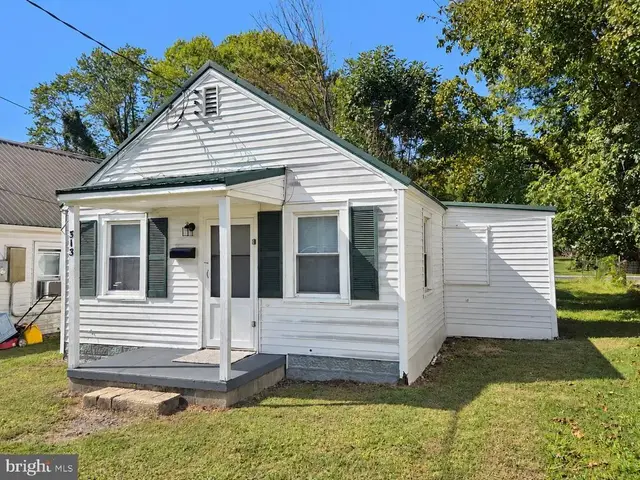 513 Clinton St, Cambridge