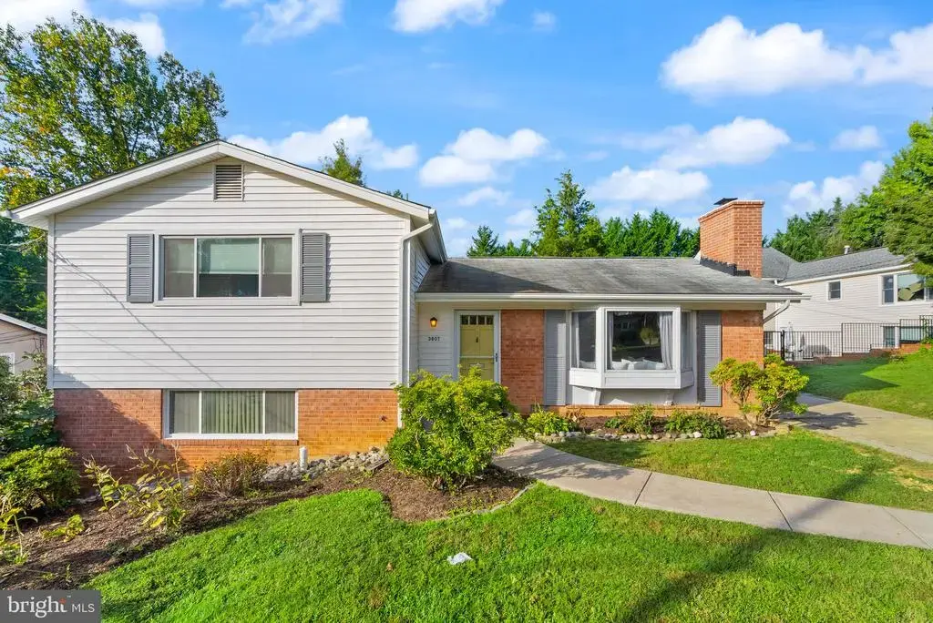3607 Colony Rd, FAIRFAX