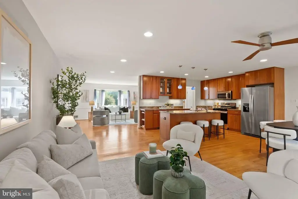 3607 Colony Rd, FAIRFAX