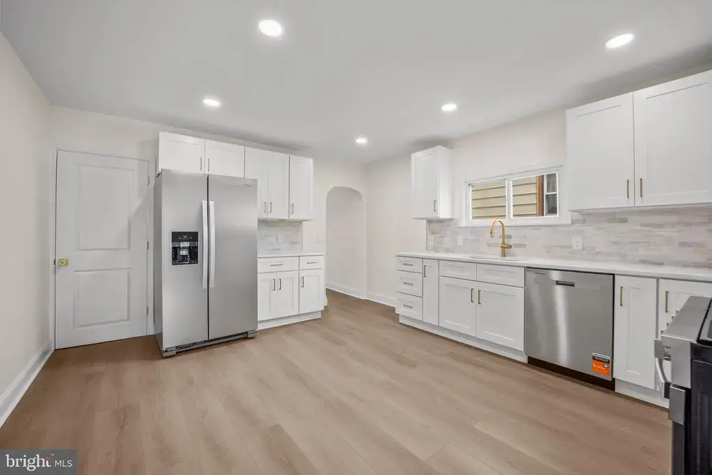 19 W 9th St, MARCUS HOOK