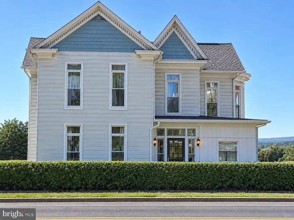 175 E Main St, FROSTBURG