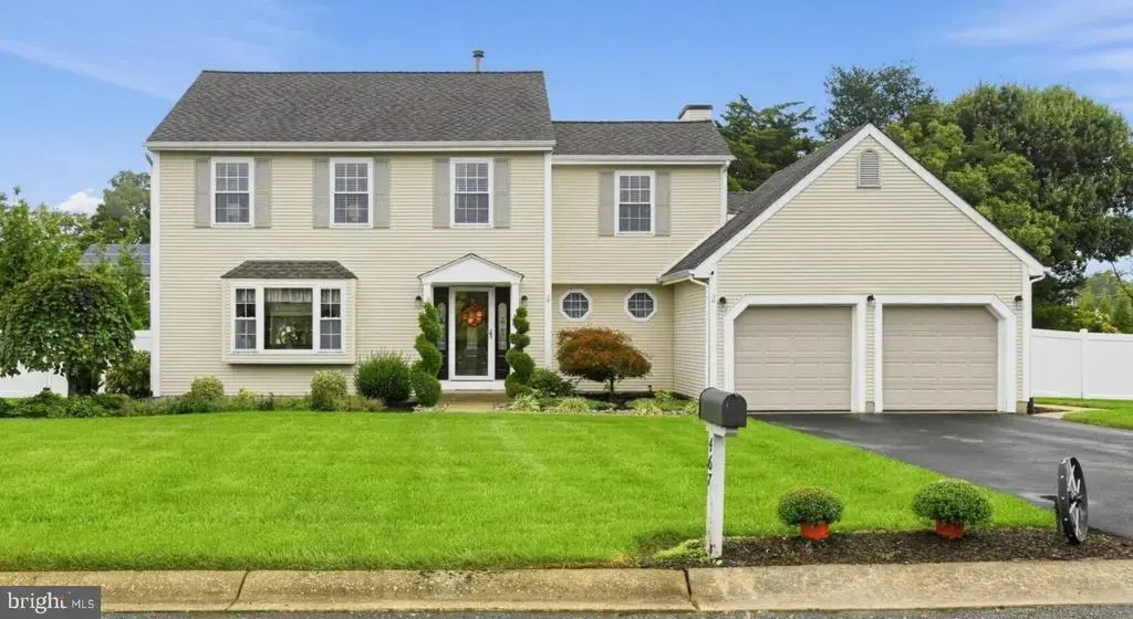 467 Val Ln, MILLVILLE