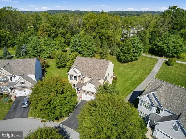 629 Empire Dr, Downingtown