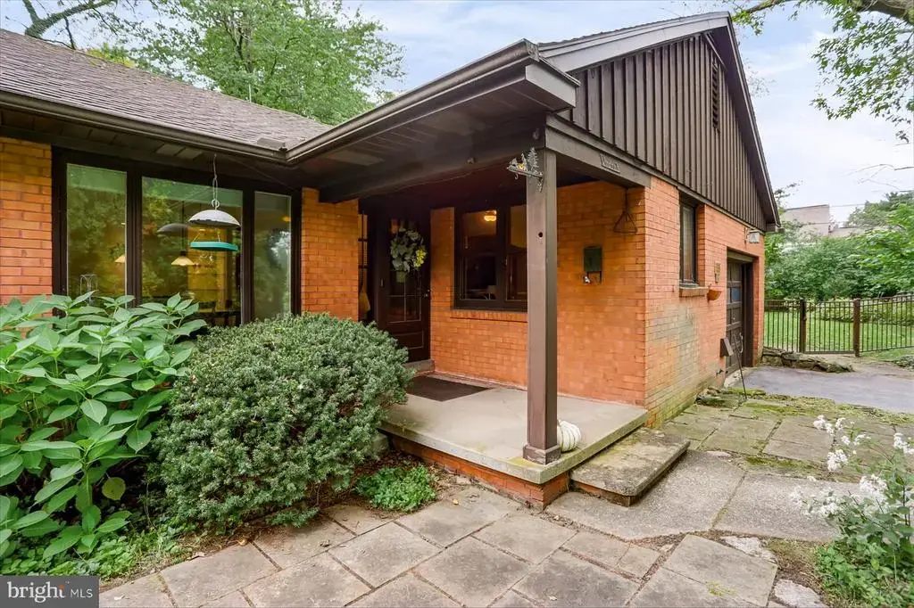 535 E Irvin Ave, STATE COLLEGE