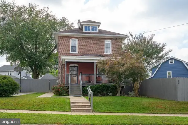 29 E Elbon Rd Rd, Brookhaven
