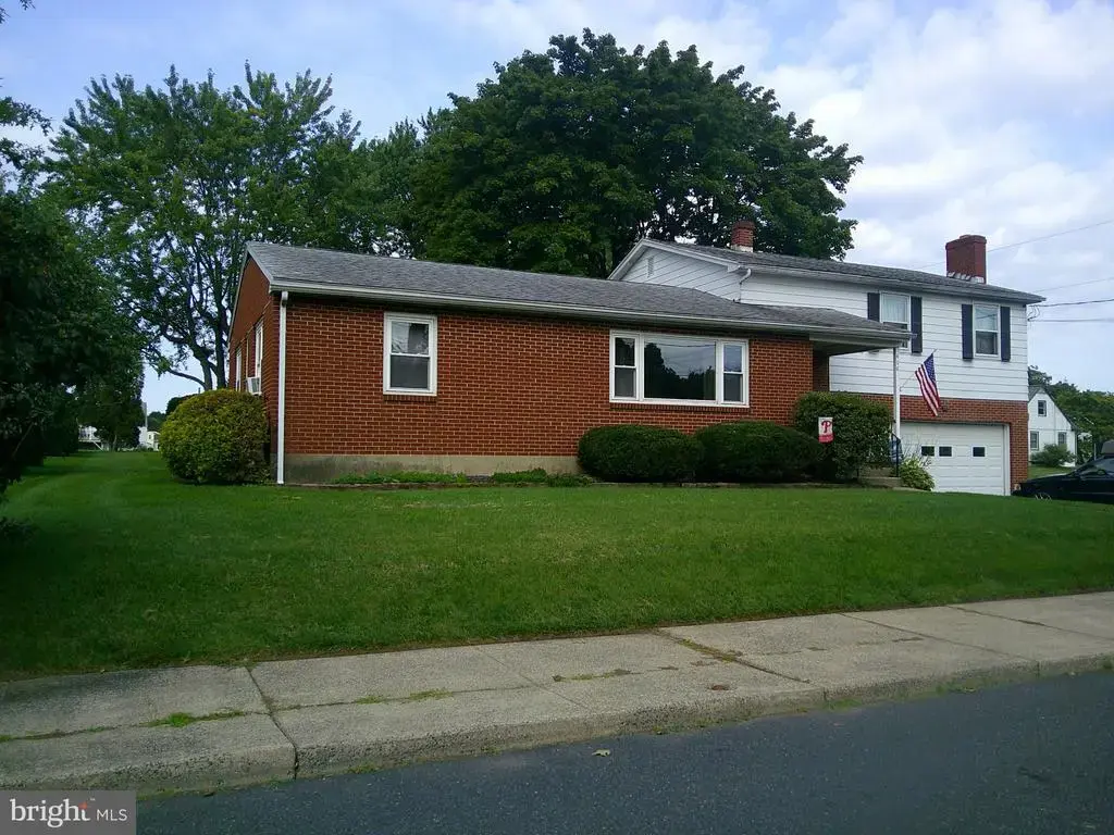 408 N Penrose St, QUAKERTOWN