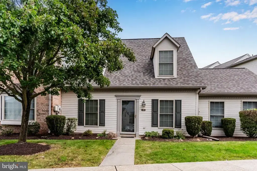 211 Saddle Ridge Dr, HARRISBURG