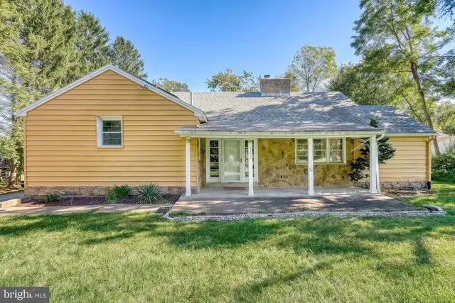 3625 Crooked Hill Rd, Harrisburg