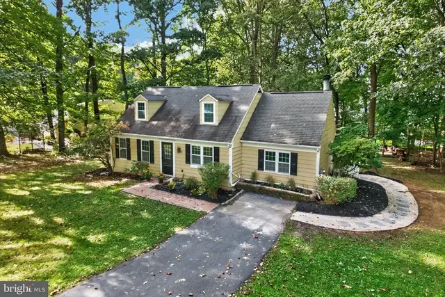 905 Woodview Dr, Coatesville