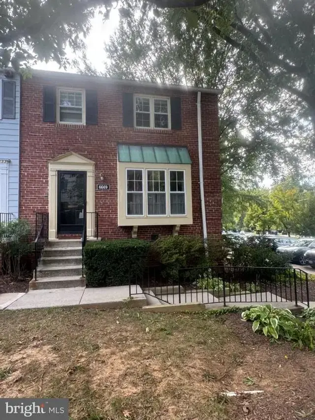 6669 Fairfax Rd #91, Chevy Chase