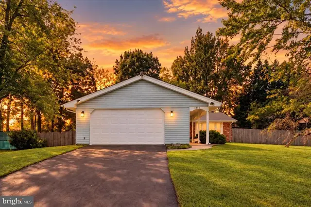 5614 Daniel Cir, Waldorf