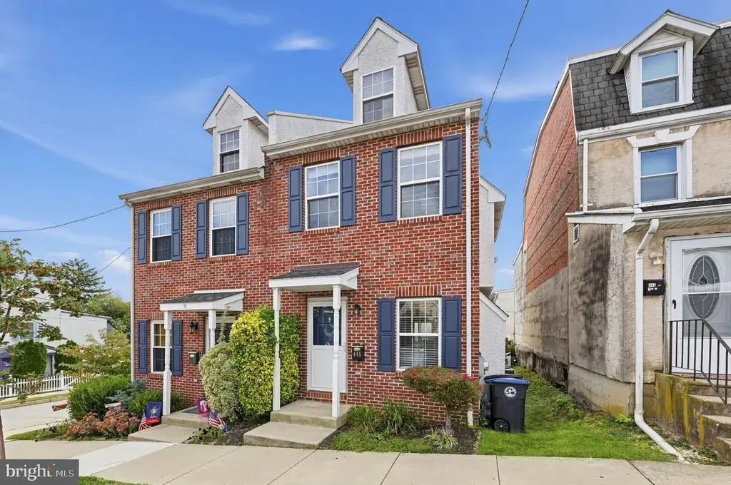 445 Spring Mill Ave, CONSHOHOCKEN