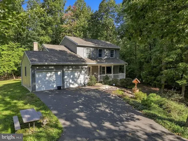 2020 Upper Ridge Rd, Green Lane