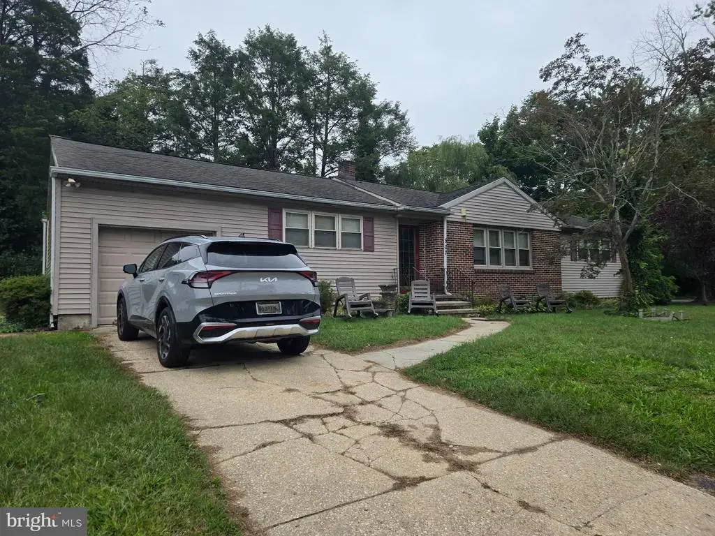 507 Park Ln, VINELAND