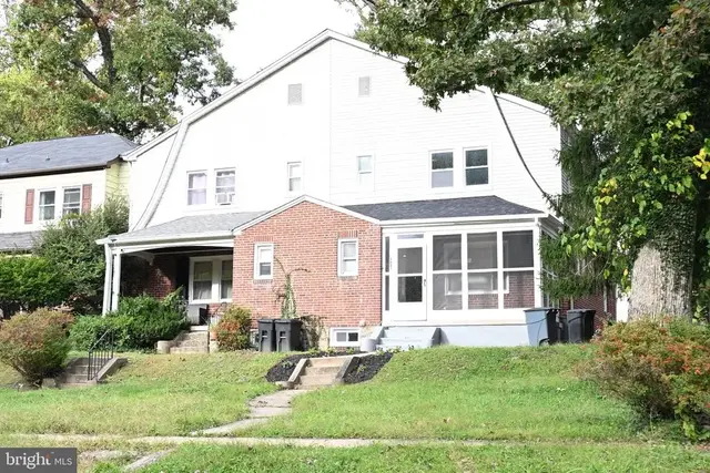 2633 Purnell Dr, Baltimore