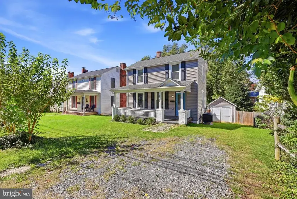 622 S George St, CHARLES TOWN