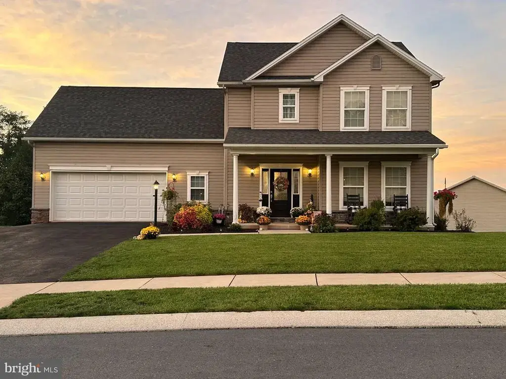 10 Holly Ln, ETTERS