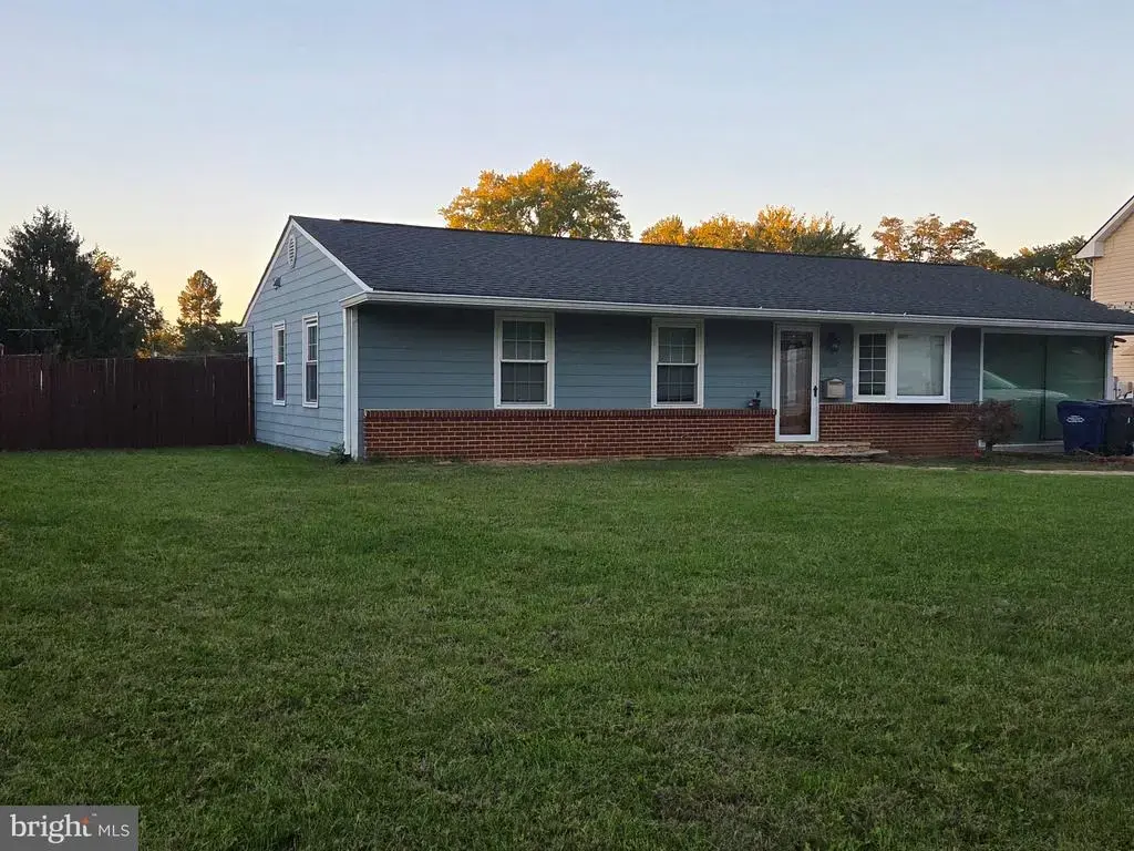 8105 Norwood Dr, ALEXANDRIA
